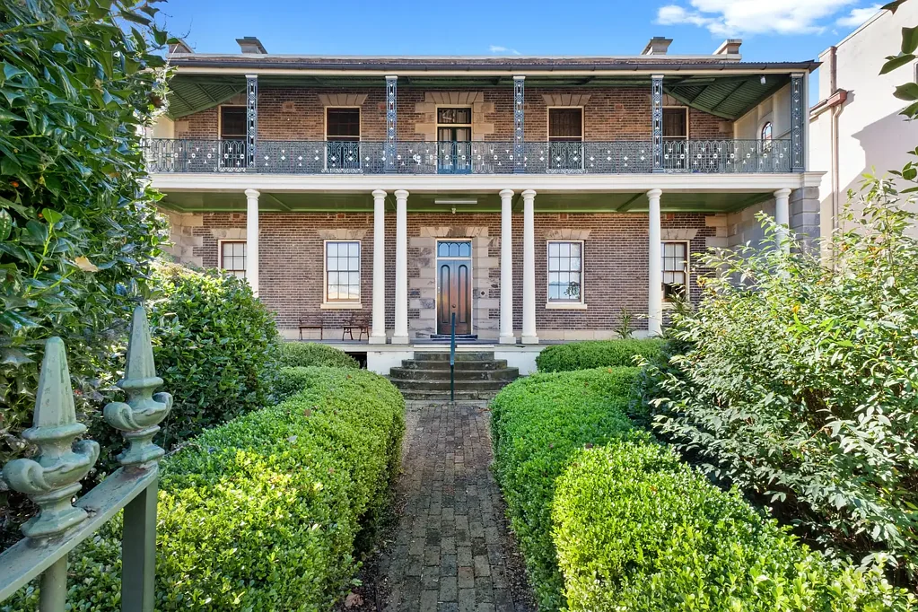 Live in Historic Toxana House
