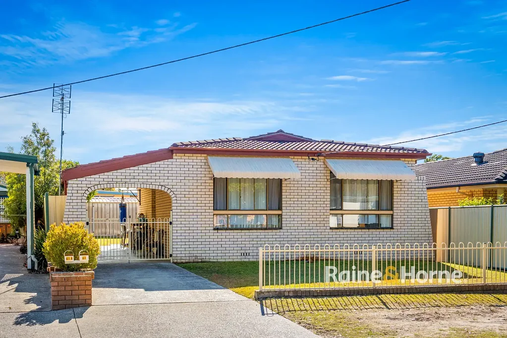 61 Gallipoli Avenue, Umina Beach, NSW 2257