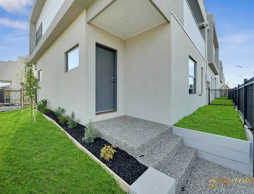 24/23 Boxer Drive, Wyndham Vale, South West Melbourne, 3房, 2浴, Unit