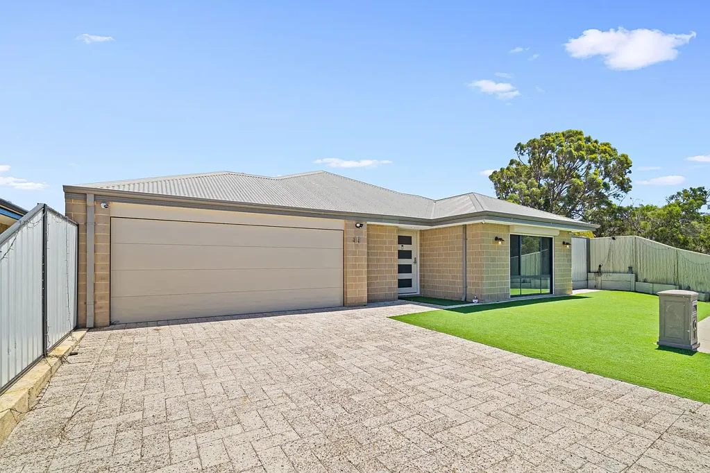 11 Nolan Lane, Dawesville, WA 6211