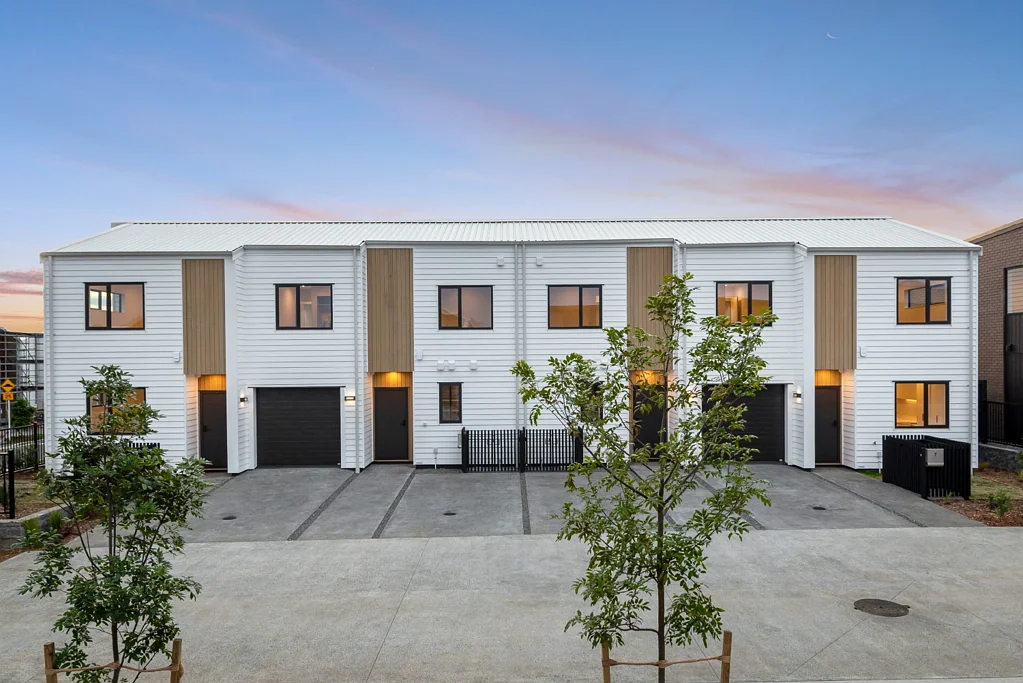 Stonefields 2chambre Affordable Freehold, Viewing ready