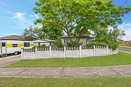 22 Cherry Street, Logan Central