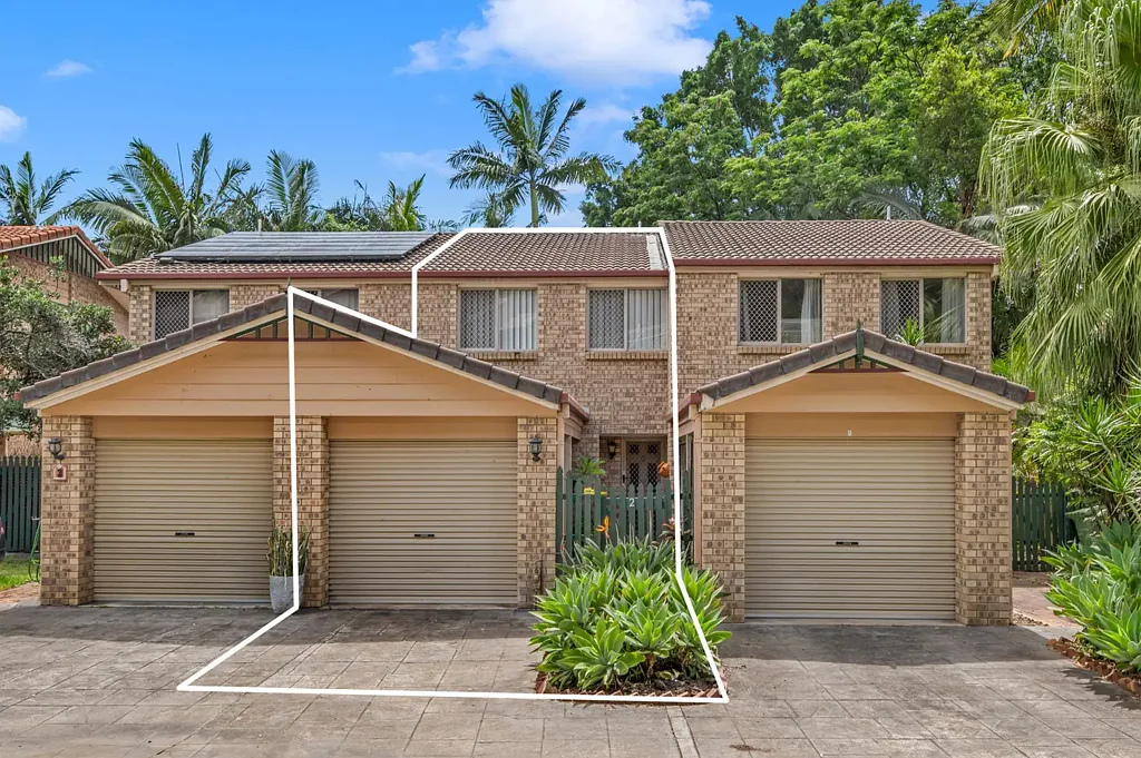 2/130 Plateau Crescent, Carrara, QLD 4211