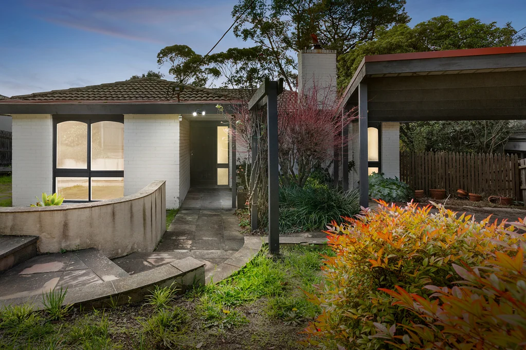 Templestowe Lower 4غرفة نوم Prime 922sqm Allotment with Exceptional Development Potential