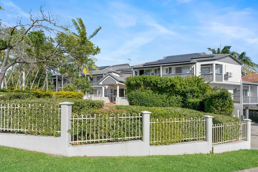 Clayfield 2Moenga Affordable Investment Opportunity in Prime Clayfield Location