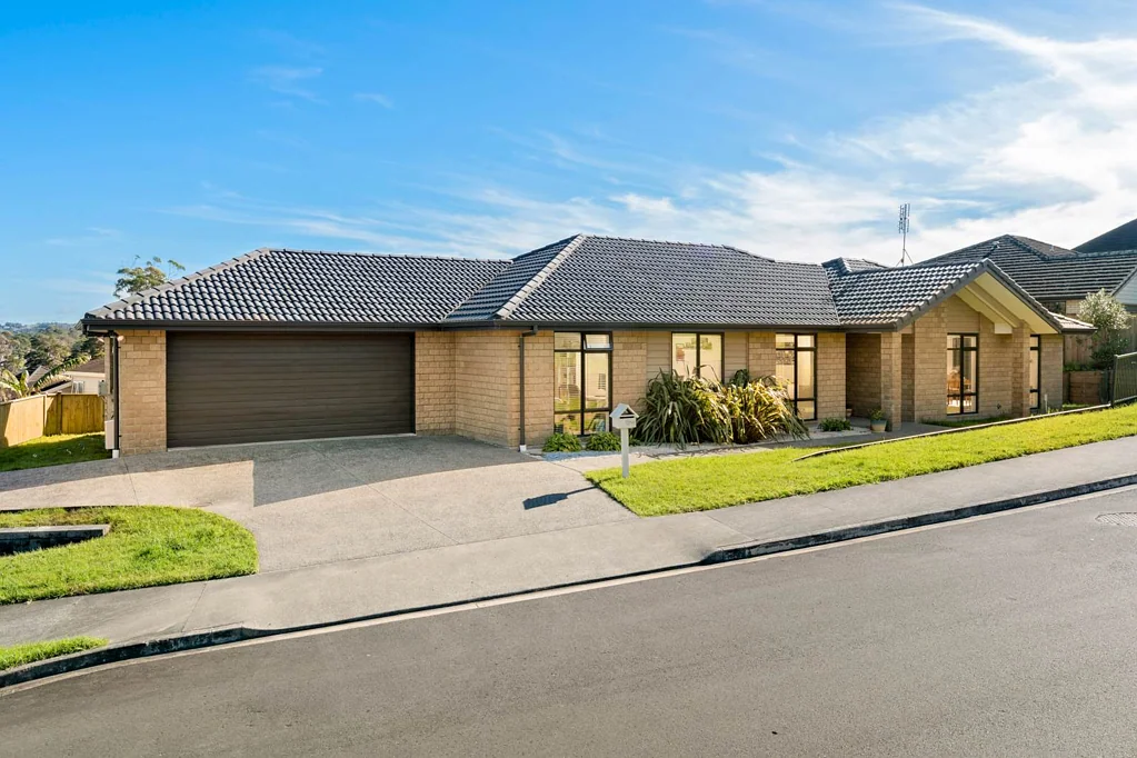 Millwater 4房  Solid. Spacious. Sought After. Must Be Sold!