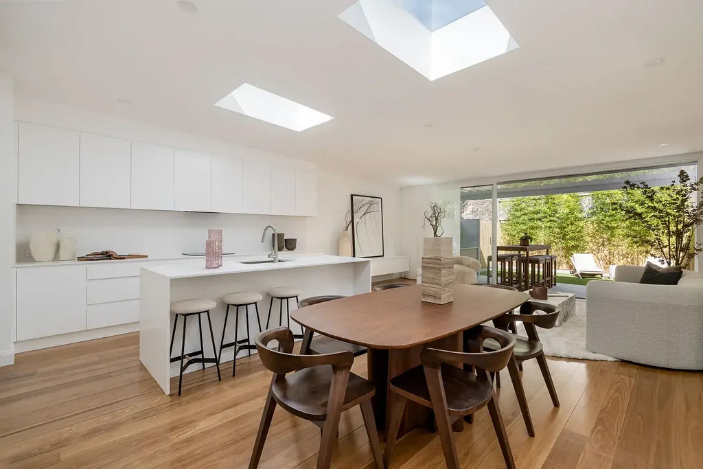 Petersham 3 Slaapkamer Brand new residence / seamless in/outdoor entertainer