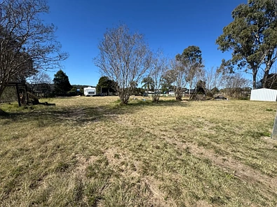 Nanango 半英亩私隐地块 住宅区规划 梦想家园空间 步行便利设施 主电源已接 污水服务到位 Half Acre W/ Amanitas
