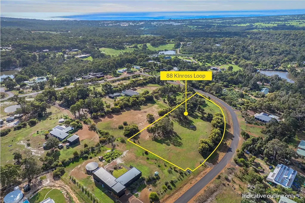 88 Kinross Loop, Quindalup, WA 6281