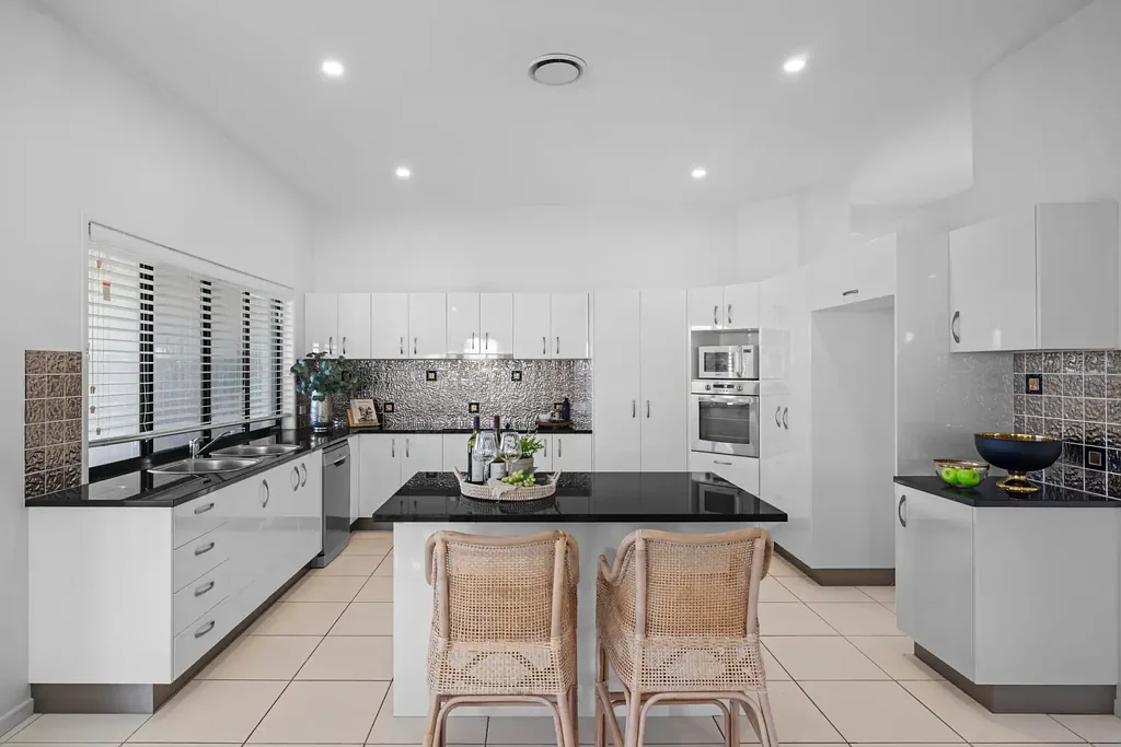 15 Cutter Street, Wurtulla, QLD 4575