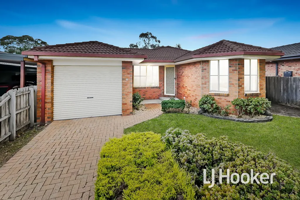 6 Tambo Way, Berwick, VIC 3806