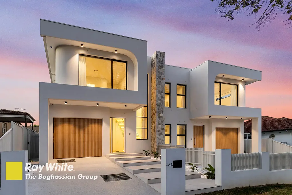 Beverly Hills 5Phòng ngủ A BRAND NEW 5-Bedroom Duplex with Pool & Premium Finishes