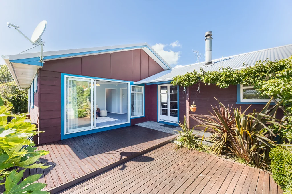 8 Rata Road, Raumati Beach, Kapiti Coast, Wellington
