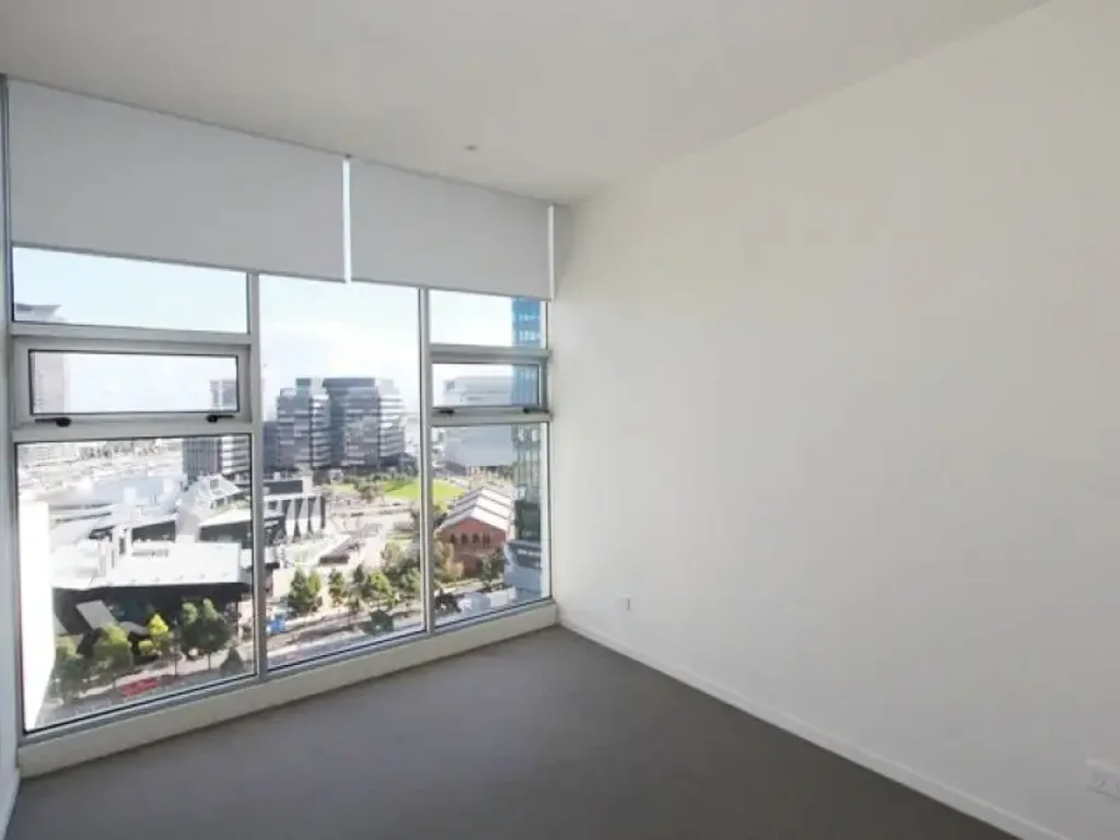 In a premium location of Docklands