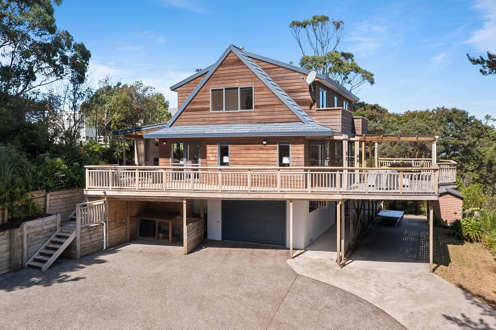Arkles Bay 4房  Peaceful Coastal Sanctuary, Central Whangaparaoa