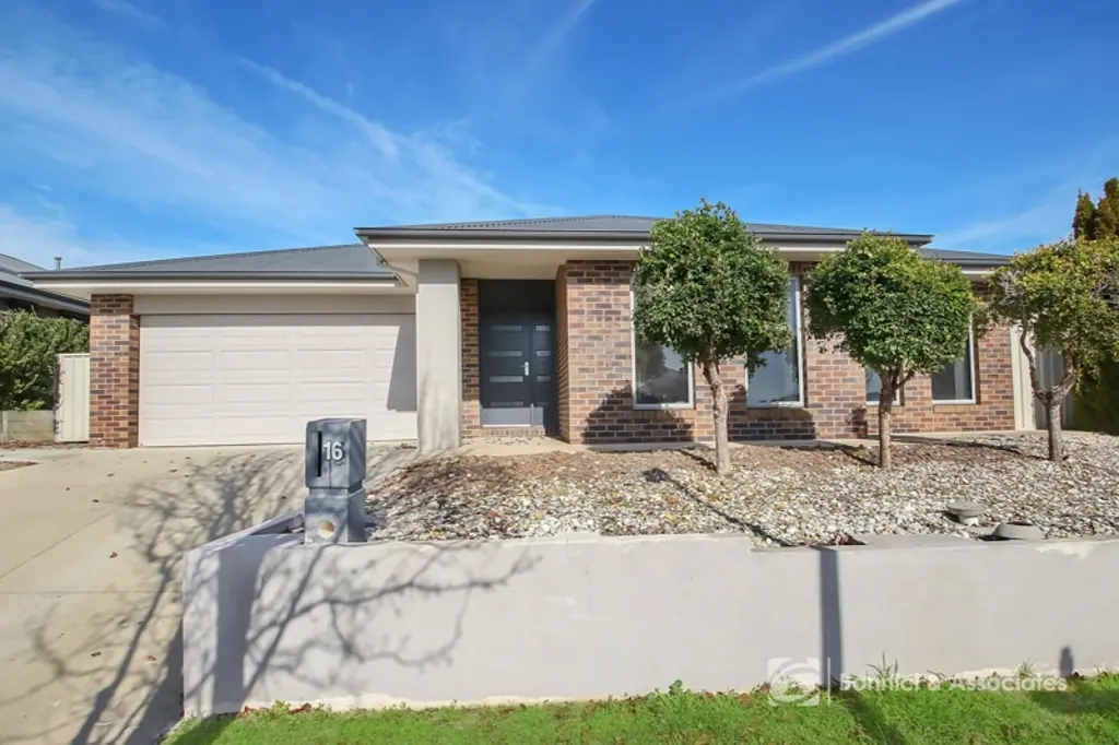 16 Loames Street, Wodonga, VIC 3690