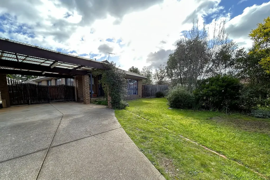 Spacious Family Living in a Prime Melton West Location