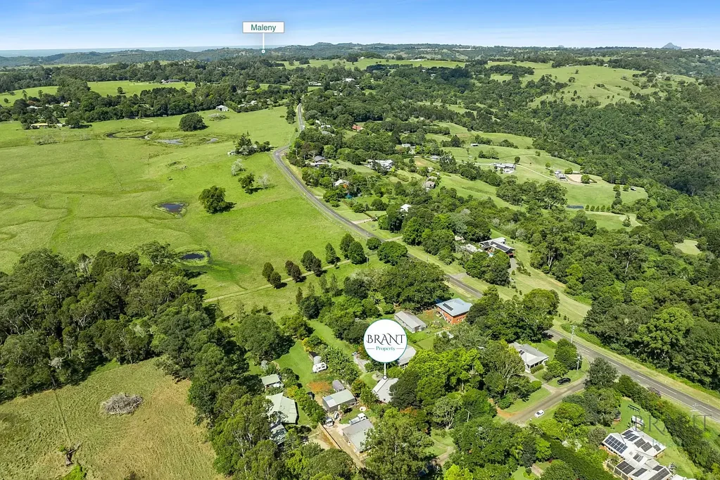 Witta 3房  Extreme Value on Half an Acre – Only 8 Minutes to Maleny!