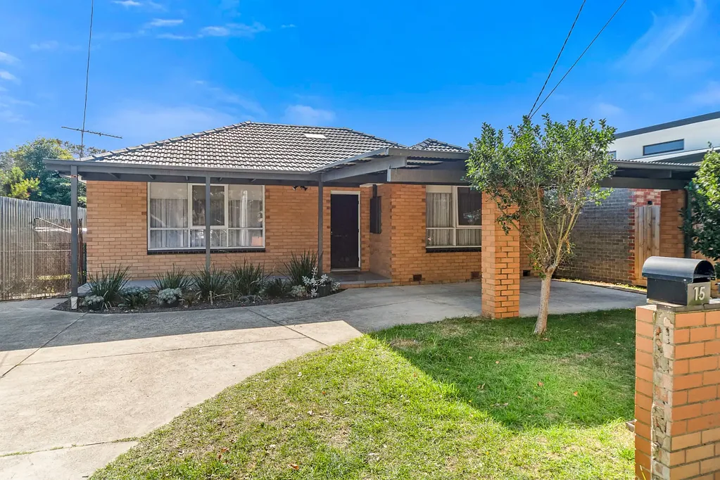 15 Robinsons Road, Seaford, VIC 3198