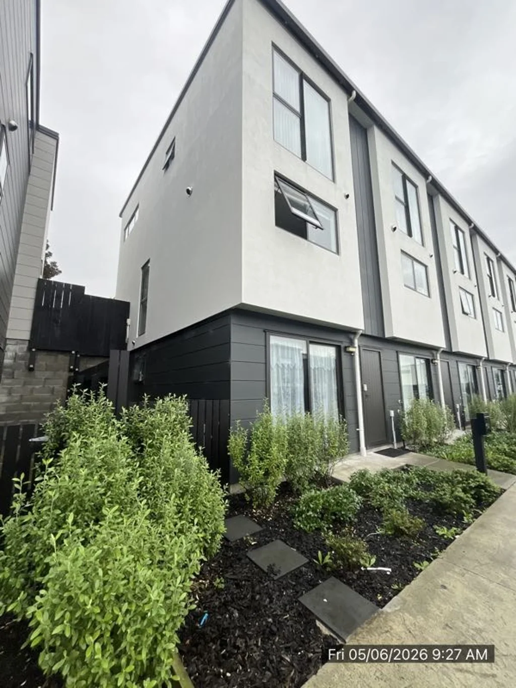 Four bedroom - Near NEW!