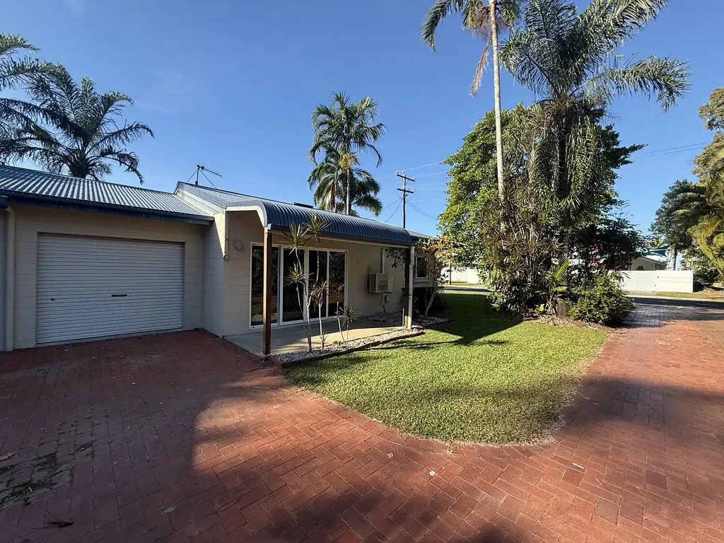 2 Bed & Renovated!