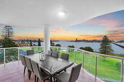 801/6-10 Manning Street, Tuncurry