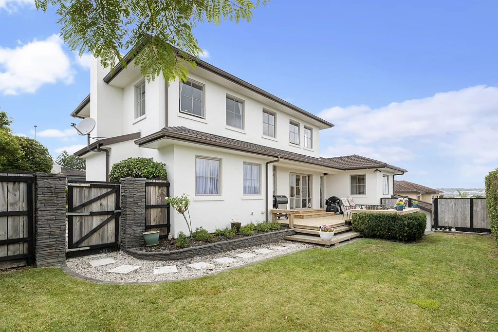 1 Baverton Drive, Flat Bush, Manukau City, Auckland