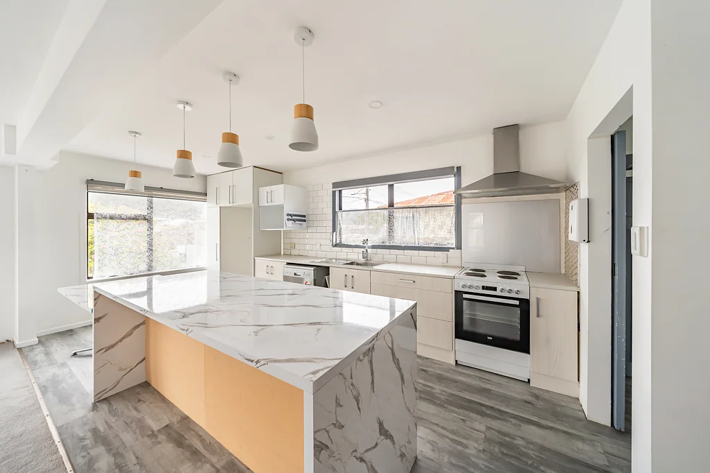 Wainuiomata 3ਬੈੱਡਰੂਮ Owners Want It SOLD!