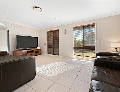 40 Croudace Road, Tingira Heights, Newcastle, 4房, 2浴, House
