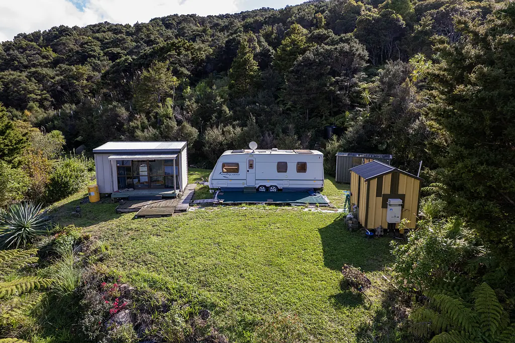 Parua Bay Do it your way! - Lifestyle Retreat.
