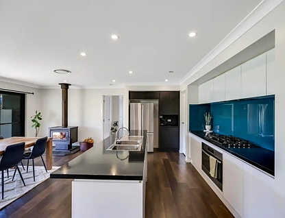 202 Broadhead Road, Spring Flat, NSW 2850, 5部屋, 2バスルーム, House