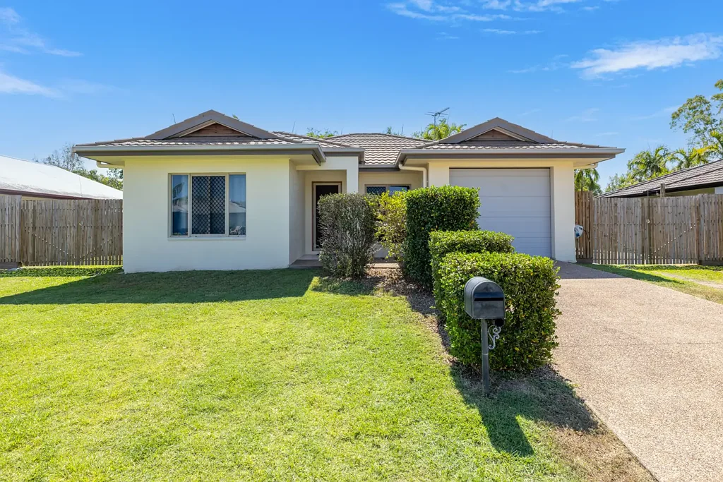 19 Thornbill Close, Kelso, QLD 4815