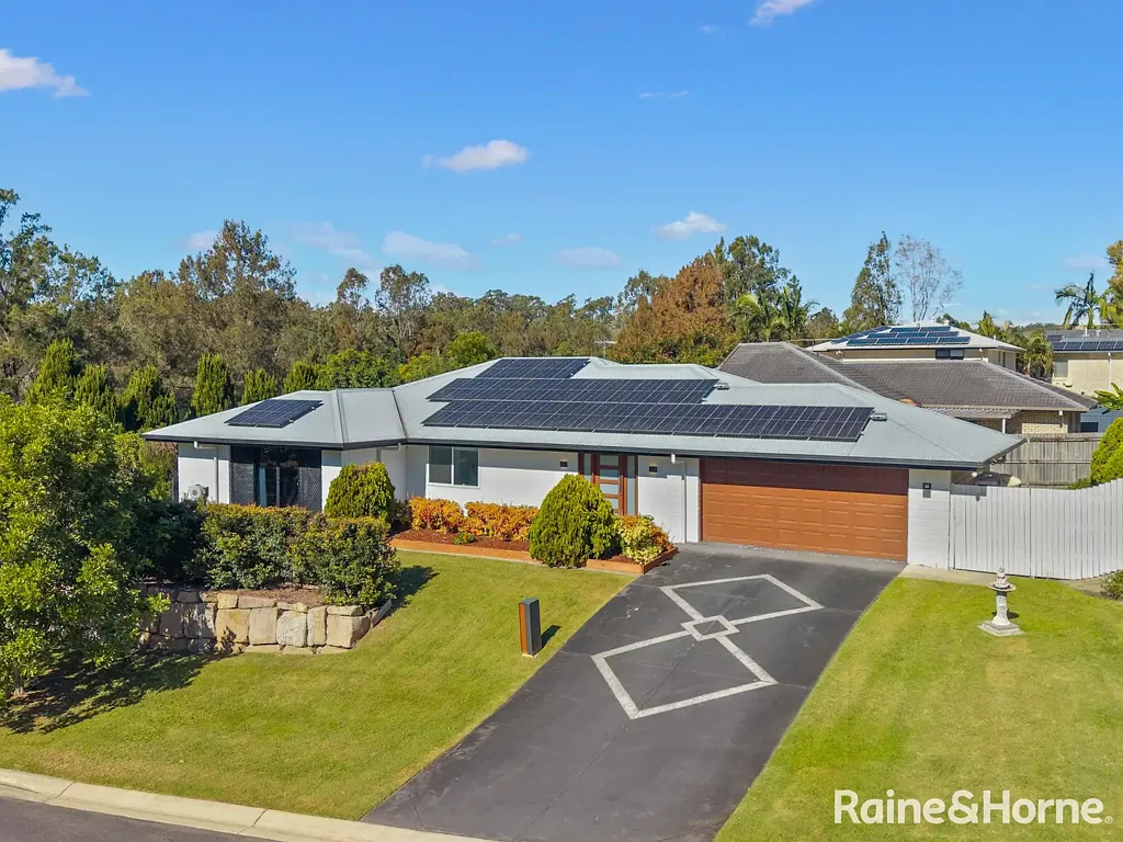 15 Cabarita Crescent, Eatons Hill, QLD 4037