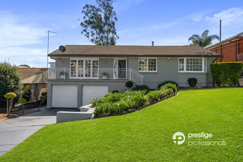 Moorebank 4 Bedroom Stunning Refreshed Family Abode