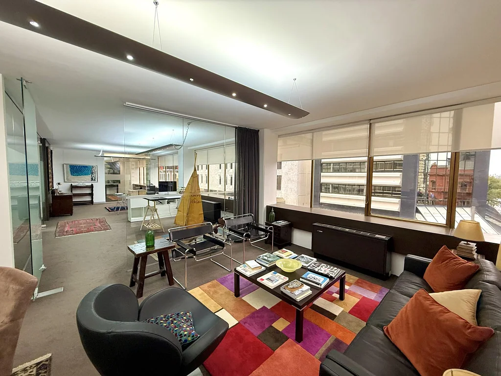 Auckland Central Rare full floor corner office | Light & bright
