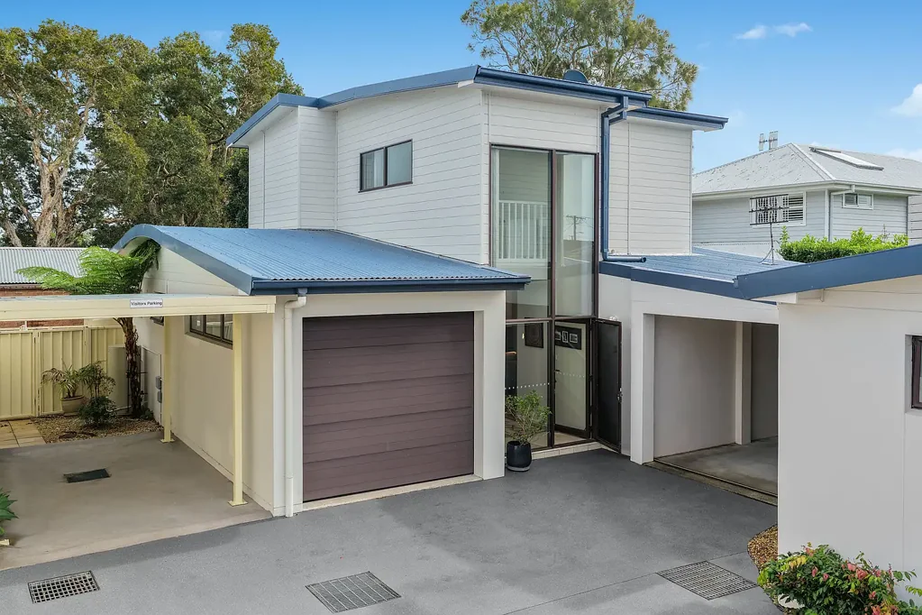 Long Jetty 3房  Classy freestanding townhouse