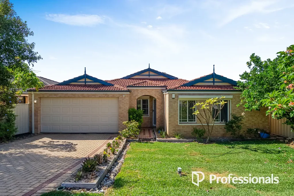 8 Moran Street, Embleton, WA 6062