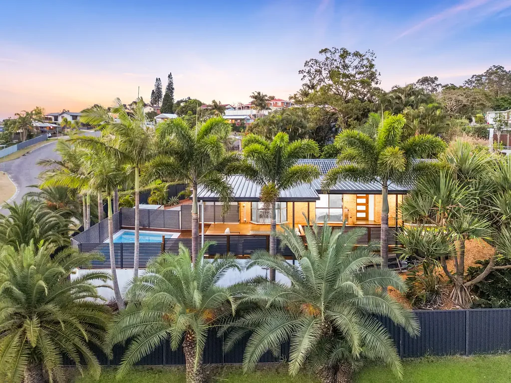 Worongary 3Zimmer Spacious Family Living with Poolside Entertaining