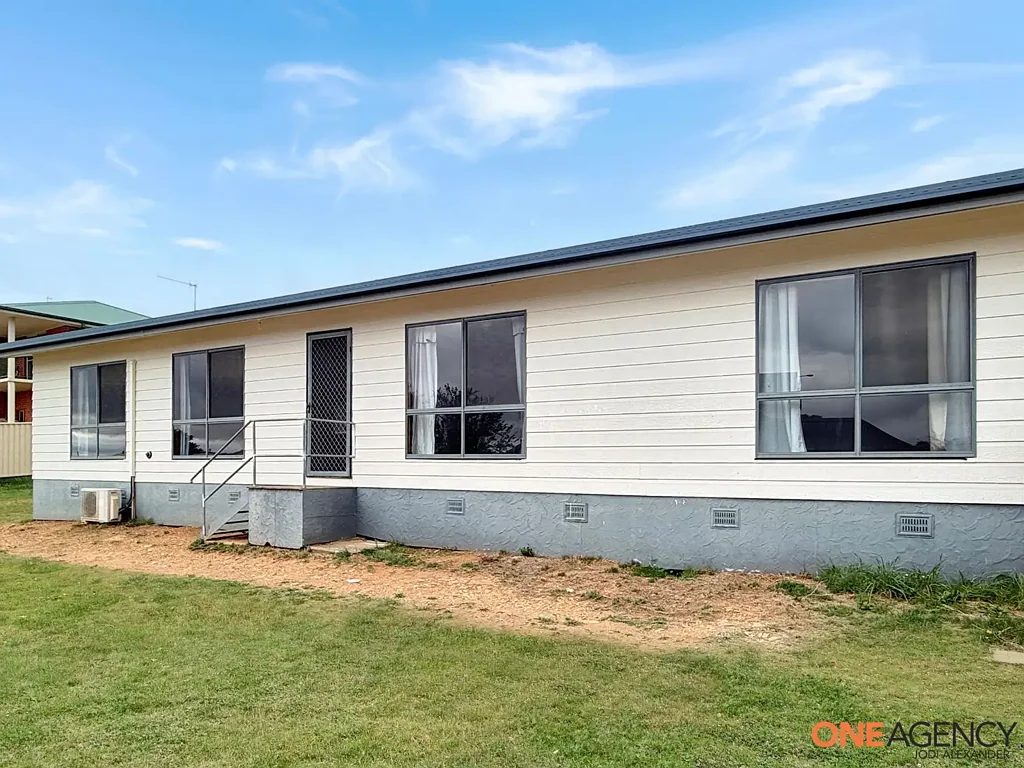 4 Monaro Avenue, Cooma, NSW 2630