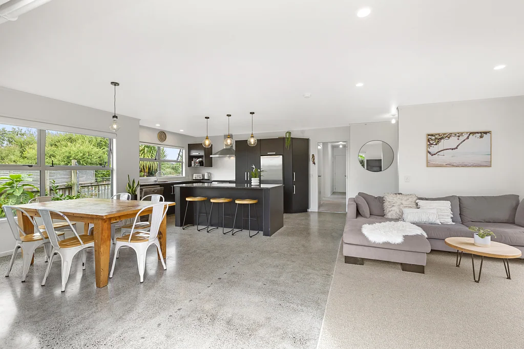 20D Manukau Road, Raglan, Waikato