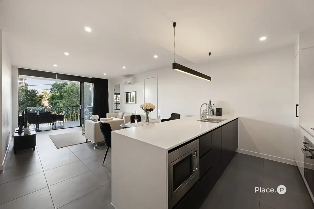 Upper Mount Gravatt 2 Slaapkamer Elevated Executive Living in a Lifestyle Precinct