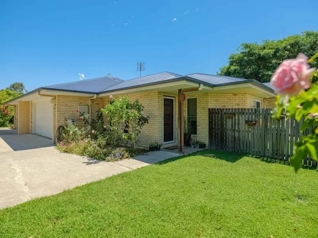 1/13 Rocklea Drive, Southside, QLD 4570