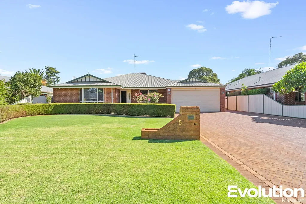 5 Orchard Street, Pinjarra, WA 6208