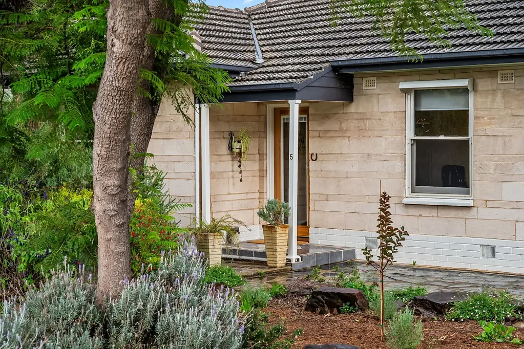 Glengowrie 3غرفة نوم Family Comfort & Functionality in an Exclusive, Tightly Held Locale