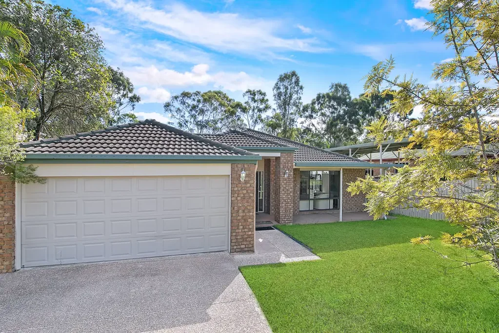 Beautiful and spacious home close to nature!!