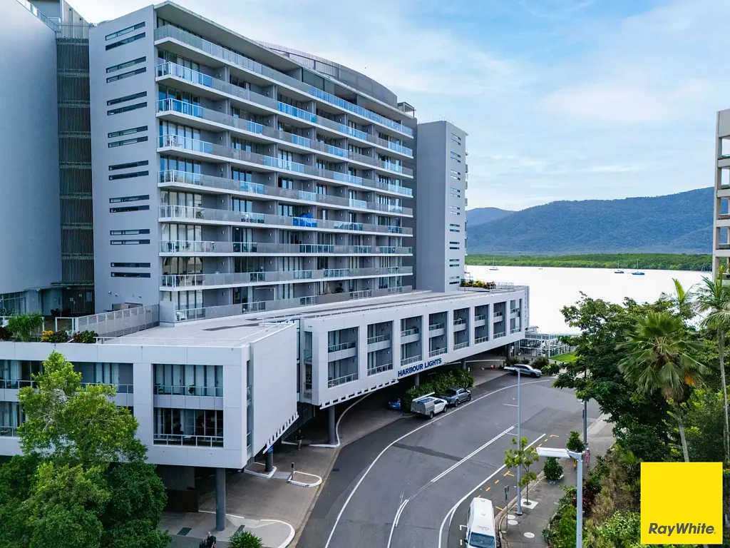 82/1 Marlin Parade, Cairns City, QLD 4870