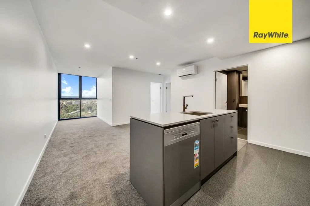 Nightfall  |  Chic 2 Bedroom Ensuite Apartment