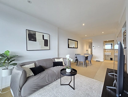 2311/555 Swanston Street, Carlton, Melbourne CBD, 2 कमरे, 2 बाथरूम, Apartment