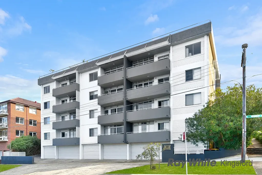Kingsford 2Kwarto Renovated East-Facing Apartment with Sweeping District Views
