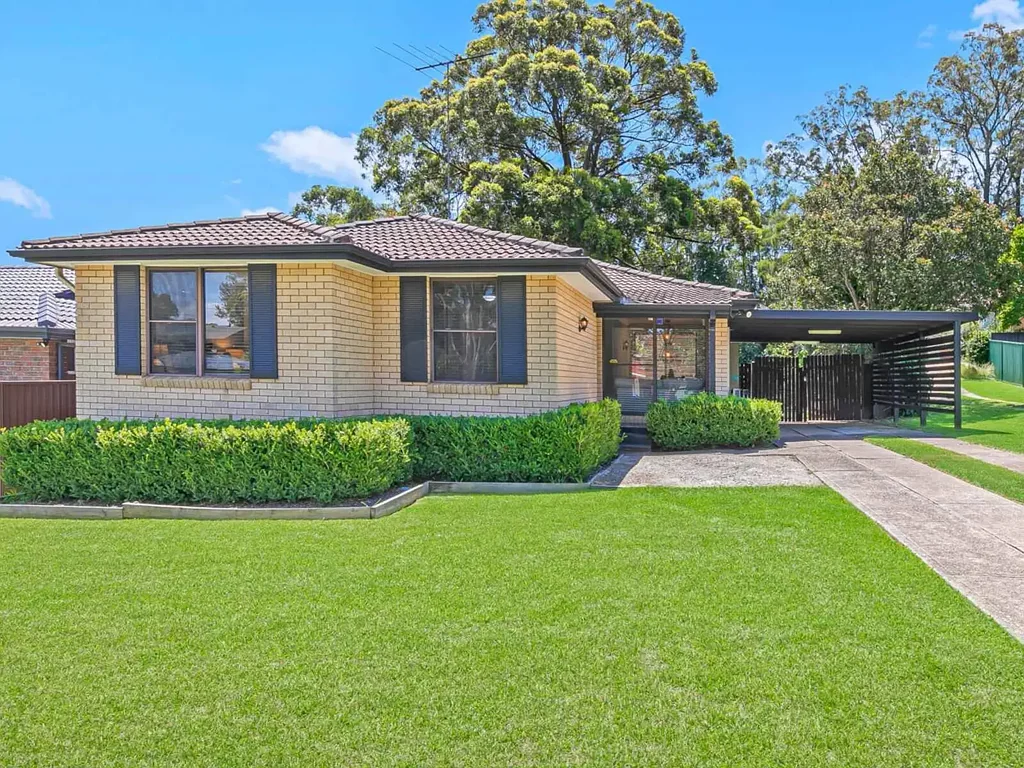 128 Madagascar Dr, Kings Park, NSW 2148